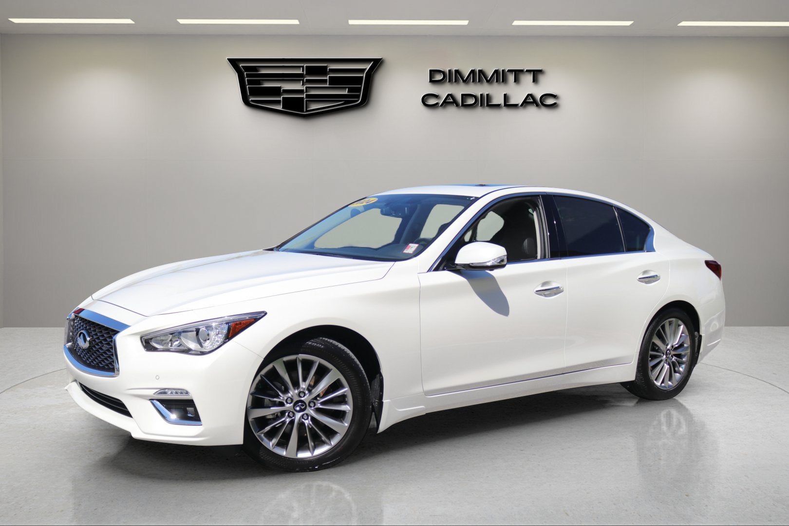 2024 INFINITI Q50 LUXE