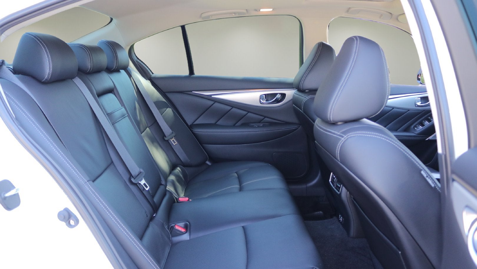 2024 INFINITI Q50 LUXE