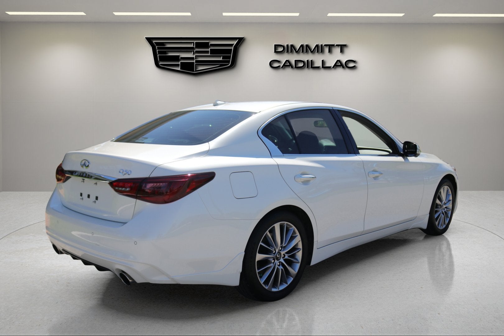 2024 INFINITI Q50 LUXE