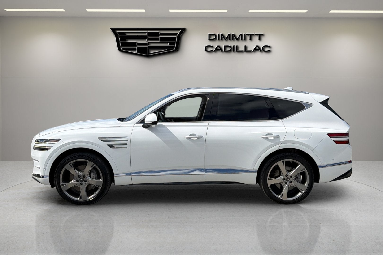 2024 Genesis GV80 Base