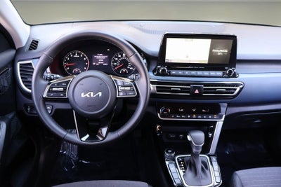 2022 Kia Seltos Nightfall