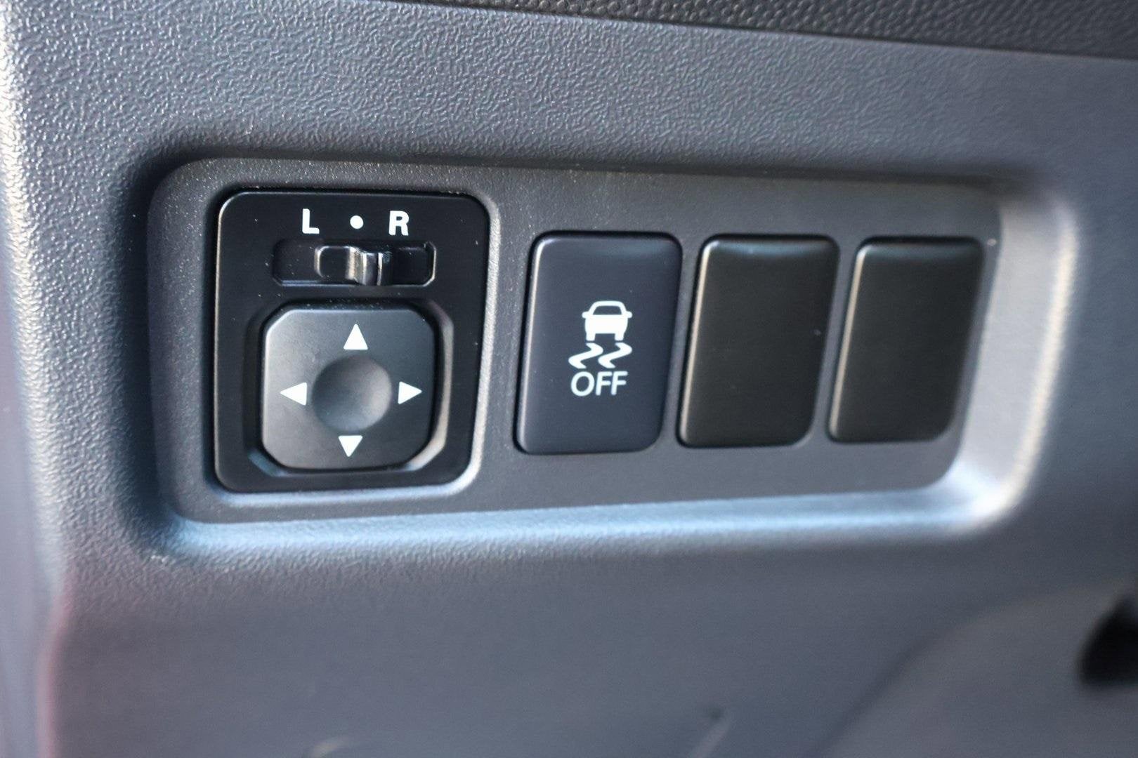 2015 Mitsubishi Mirage DE