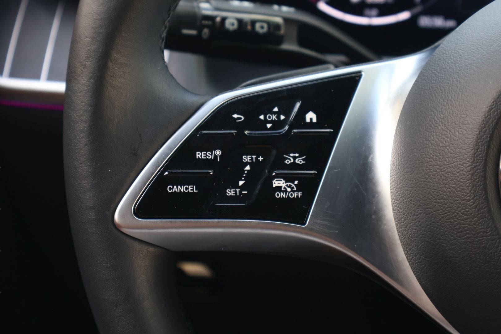 2023 Mercedes-Benz GLC GLC 300