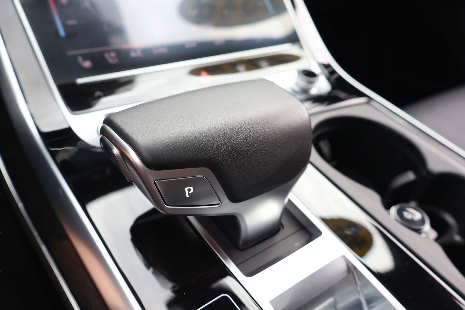 2019 Audi Q8 Prestige
