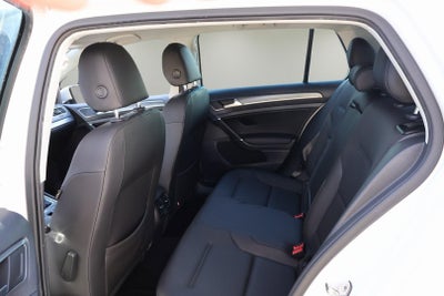 2018 Volkswagen e-Golf SEL Premium