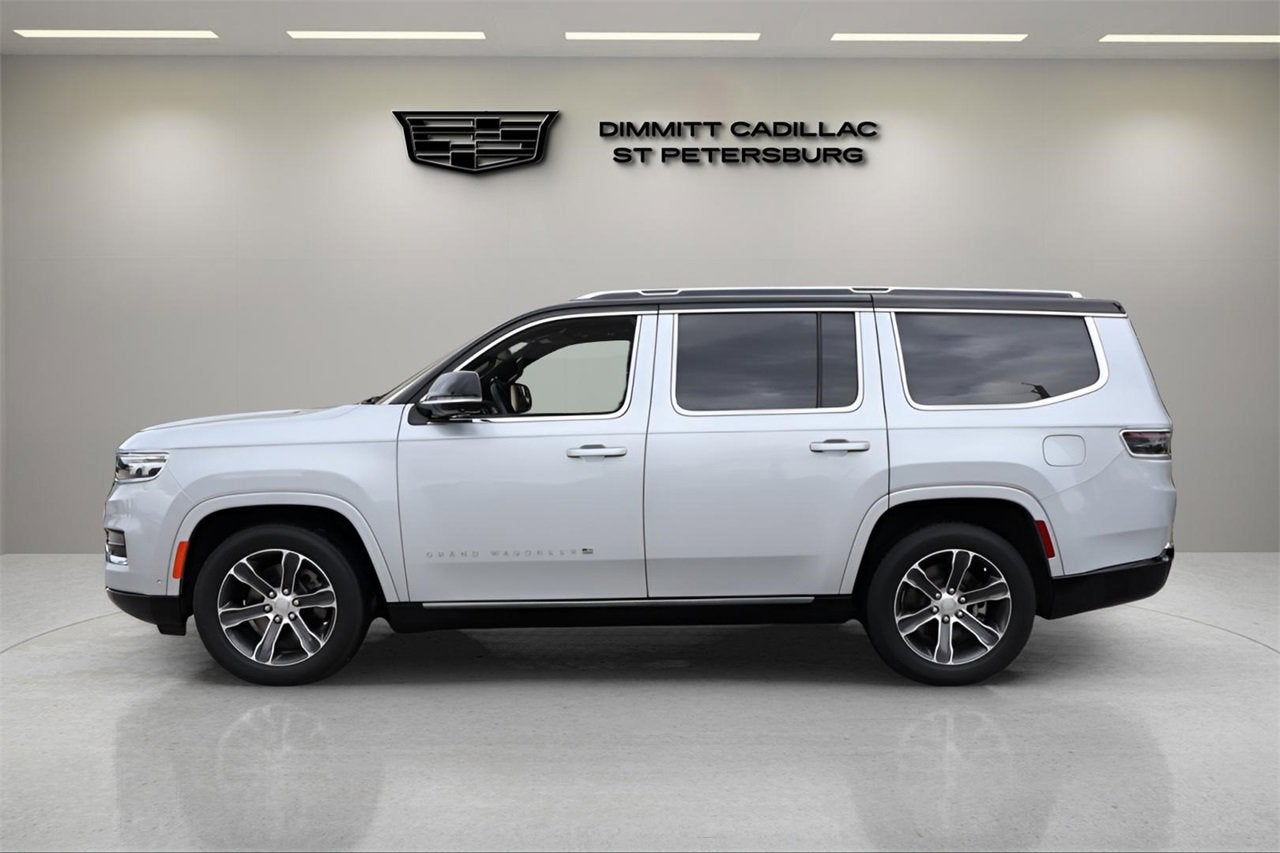 2023 Jeep Grand Wagoneer Base