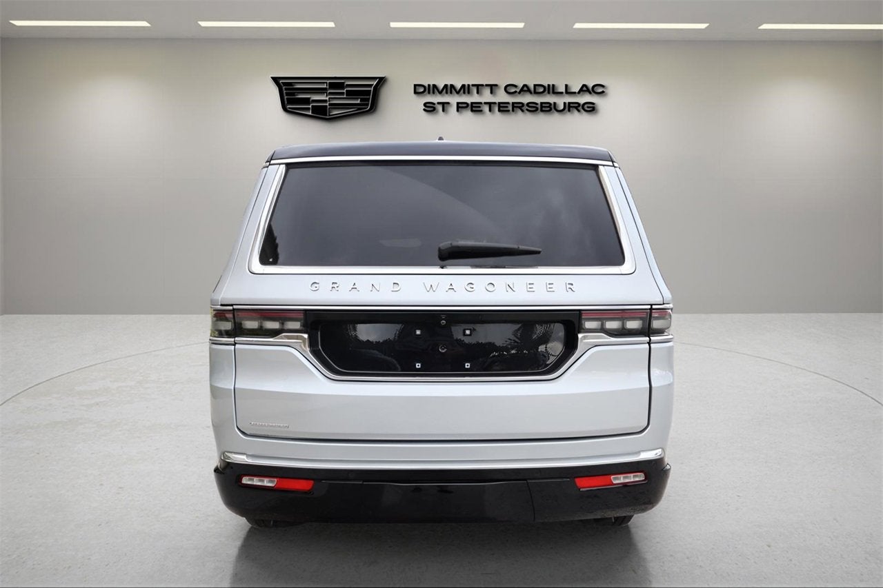 2023 Jeep Grand Wagoneer Base
