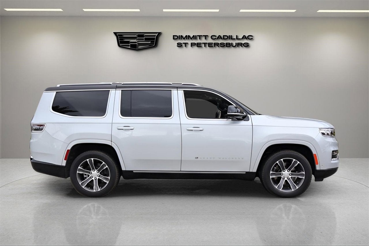 2023 Jeep Grand Wagoneer Base