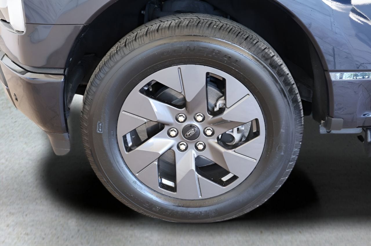 2022 Ford F-150 Lightning Pro