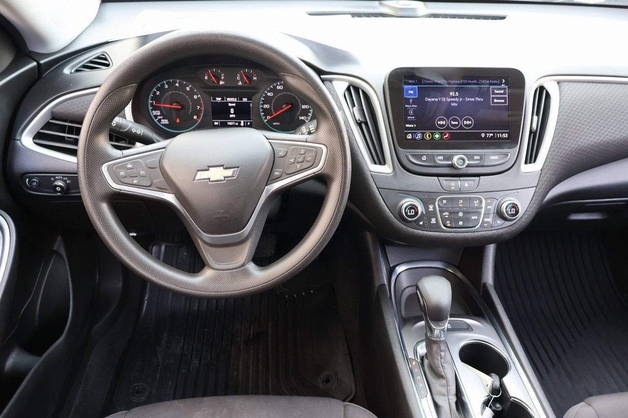 2022 Chevrolet Malibu LT