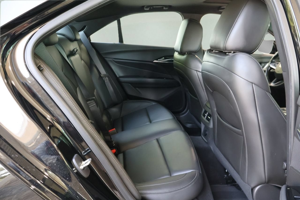 2023 Cadillac CT4 Luxury
