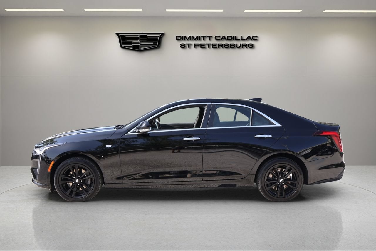 2023 Cadillac CT4 Luxury