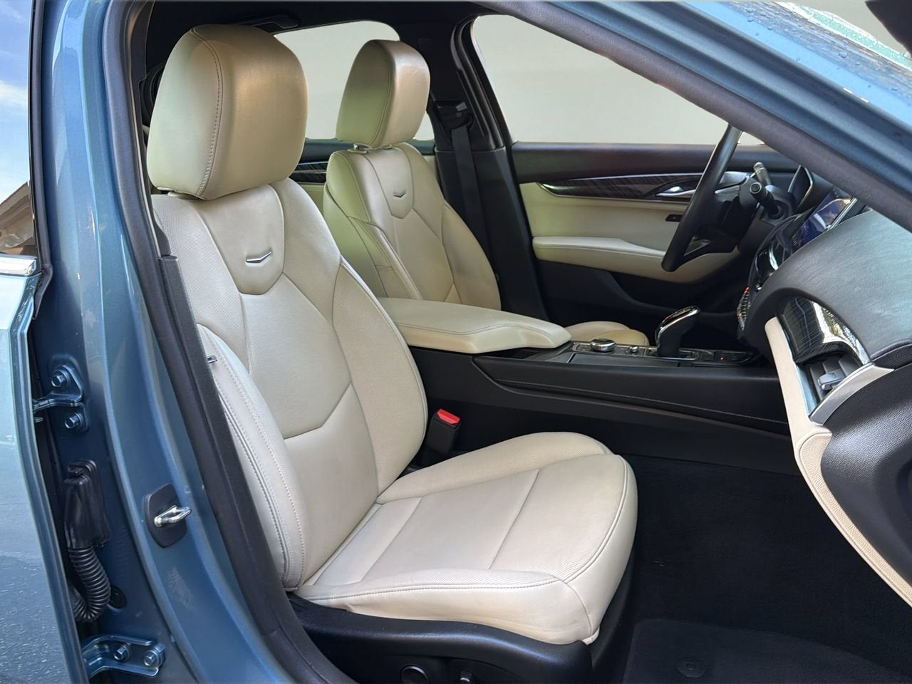 2023 Cadillac CT5 Premium Luxury