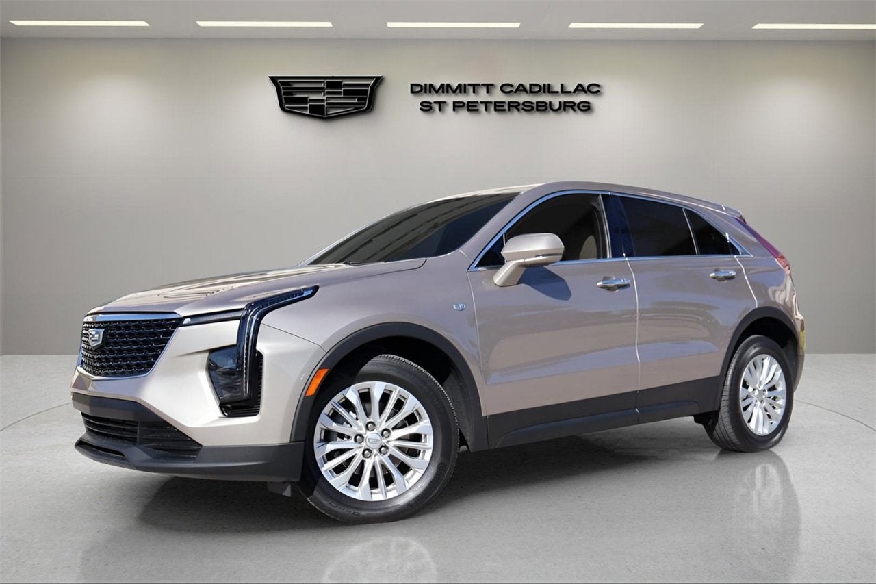 2024 Cadillac XT4 Luxury