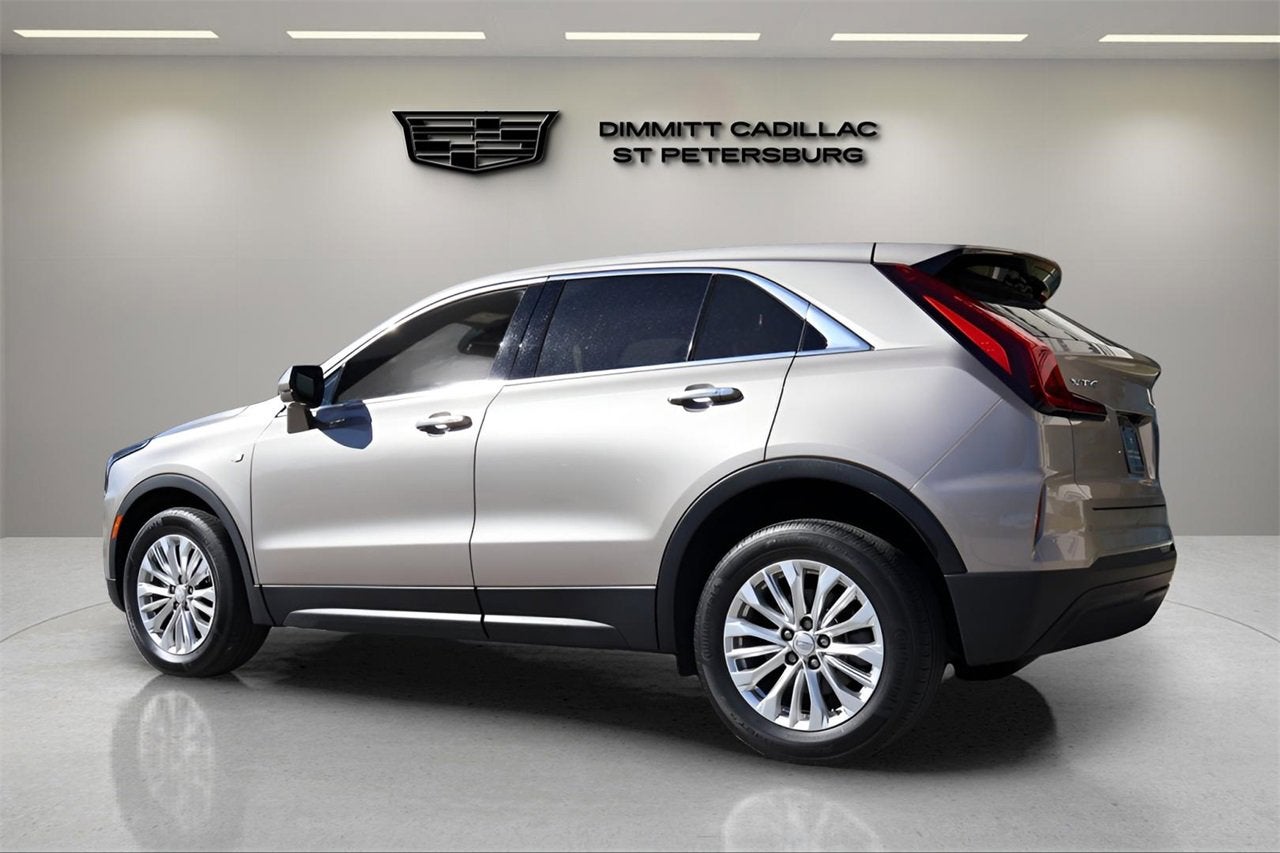 2024 Cadillac XT4 Luxury