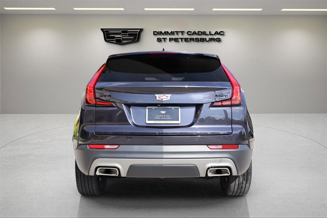 2023 Cadillac XT4 Premium Luxury