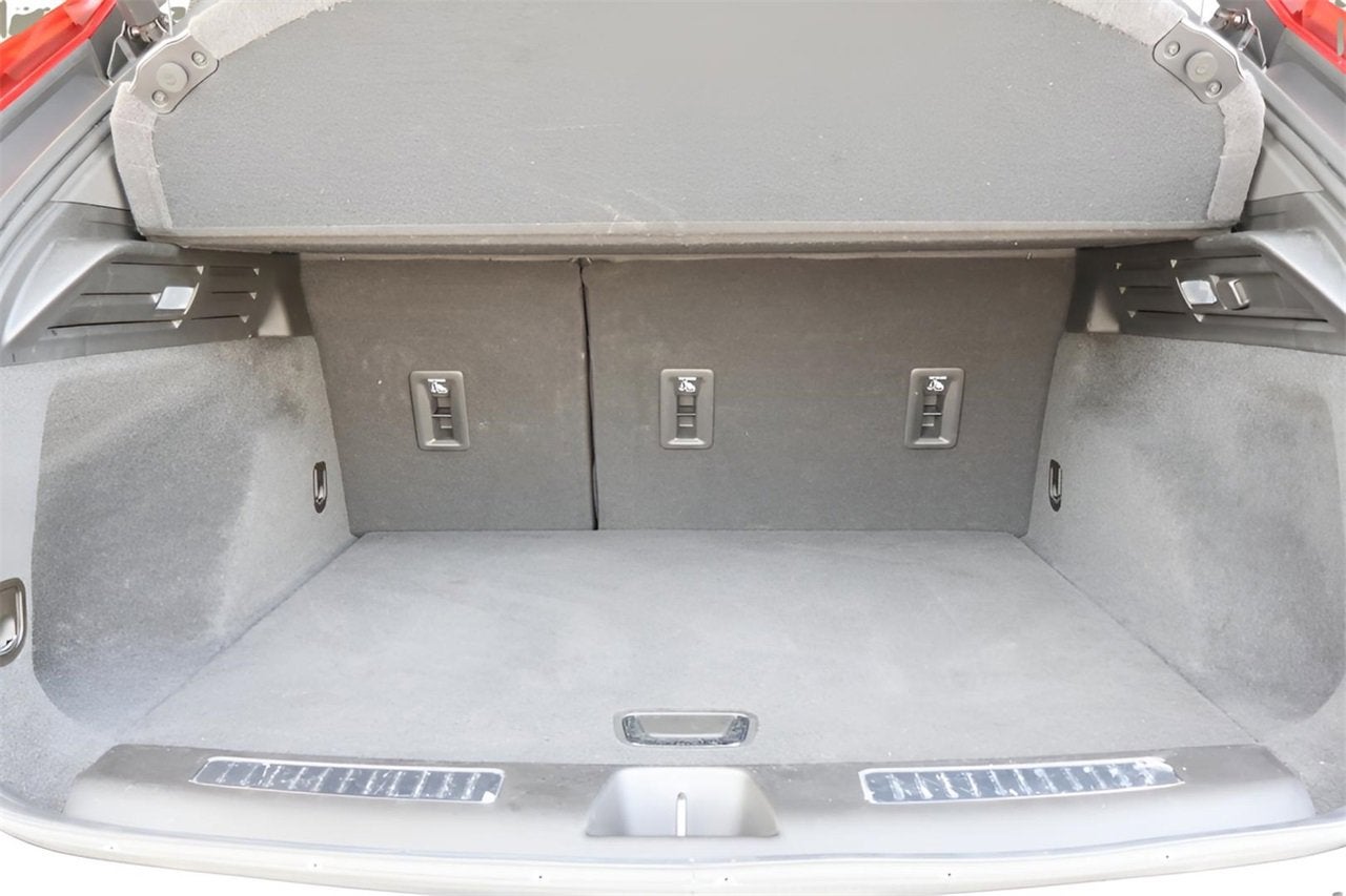 2021 Cadillac XT4 Premium Luxury