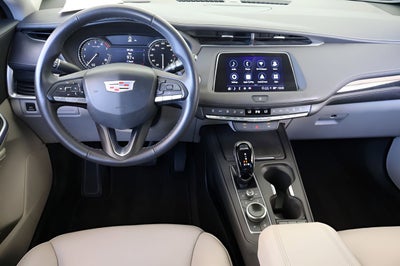 2023 Cadillac XT4 Premium Luxury