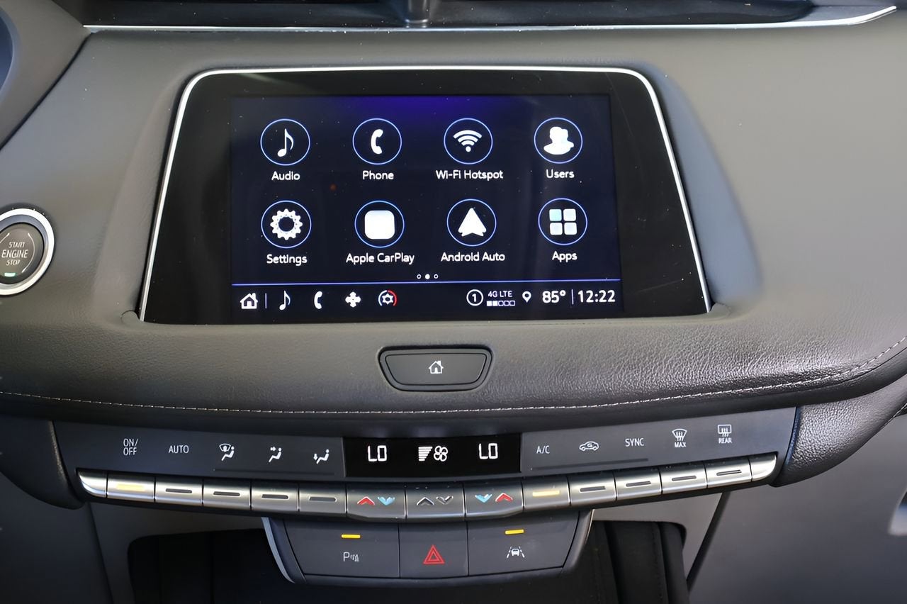 2023 Cadillac XT4 Premium Luxury