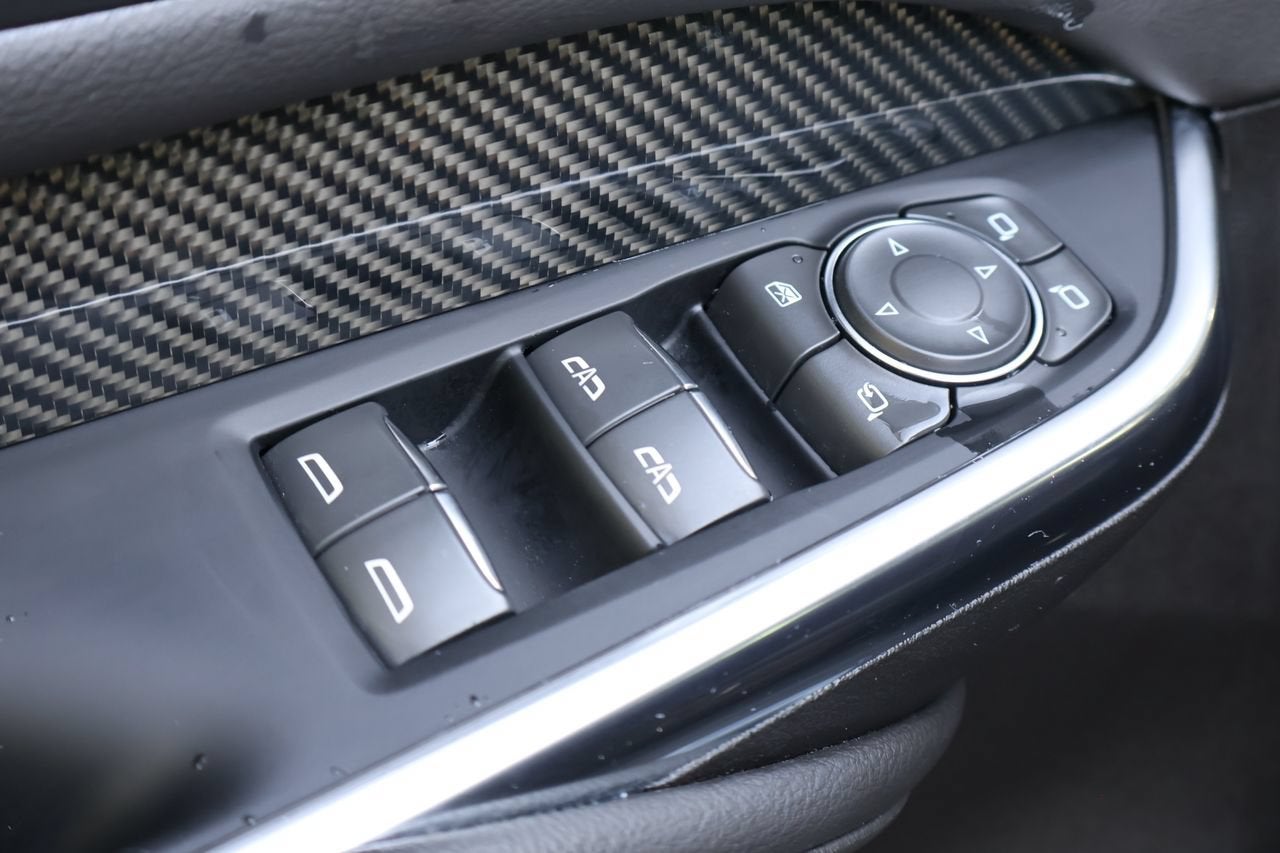2025 Cadillac XT4 Sport