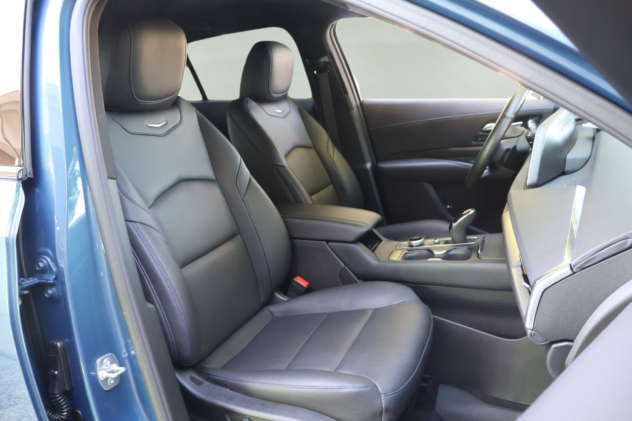 2025 Cadillac XT4 Sport