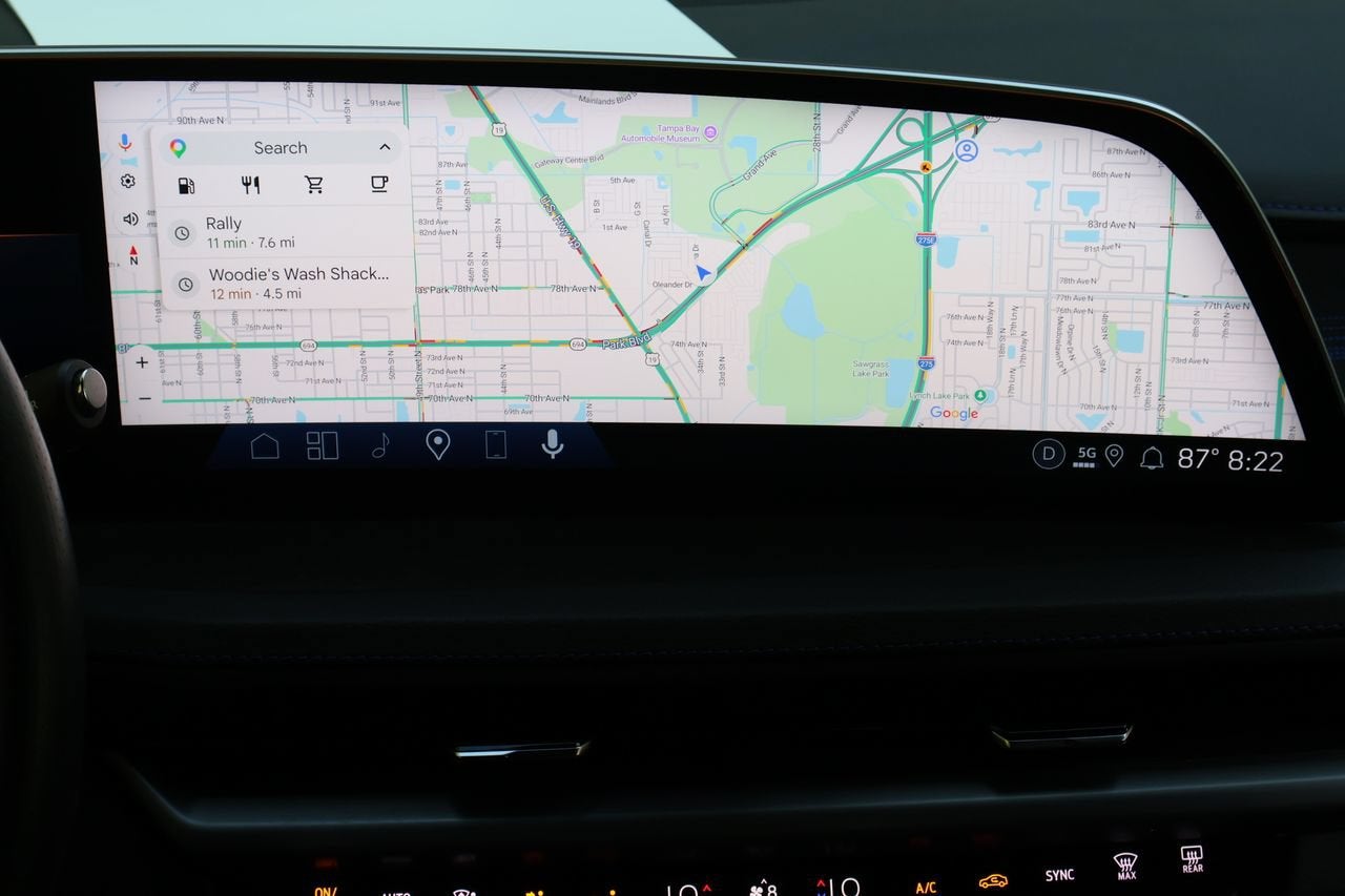 2025 Cadillac XT4 Sport