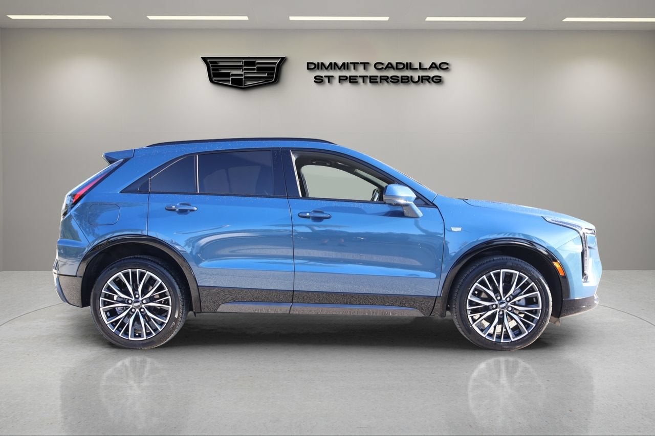 2025 Cadillac XT4 Sport