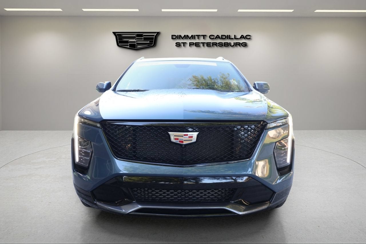 2025 Cadillac XT4 Sport