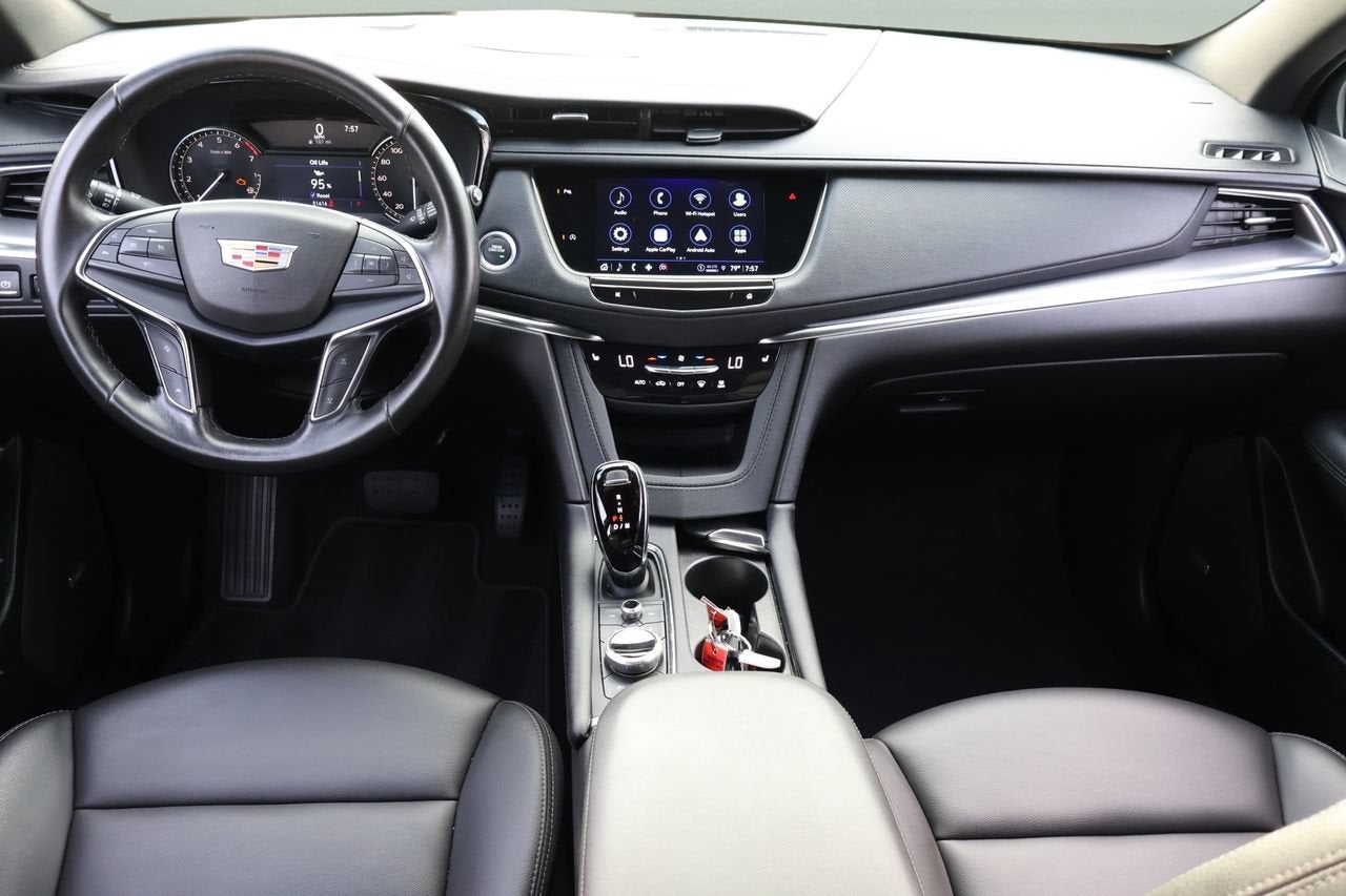 2022 Cadillac XT5 Luxury