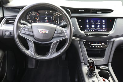 2022 Cadillac XT5 Luxury