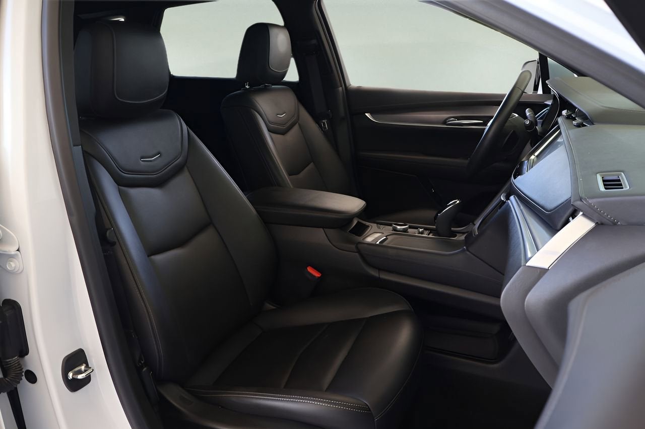 2023 Cadillac XT5 Luxury