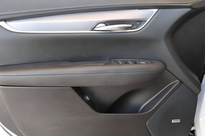 2023 Cadillac XT5 Luxury