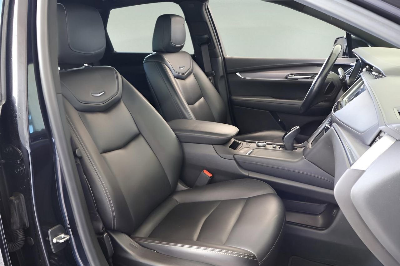 2021 Cadillac XT5 Luxury