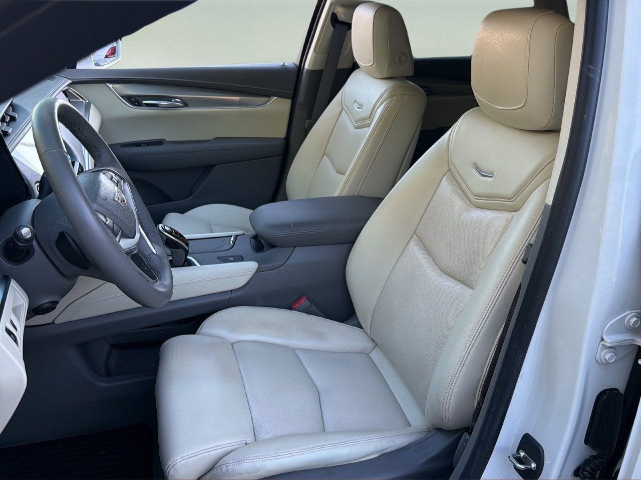 2017 Cadillac XT5 Luxury FWD