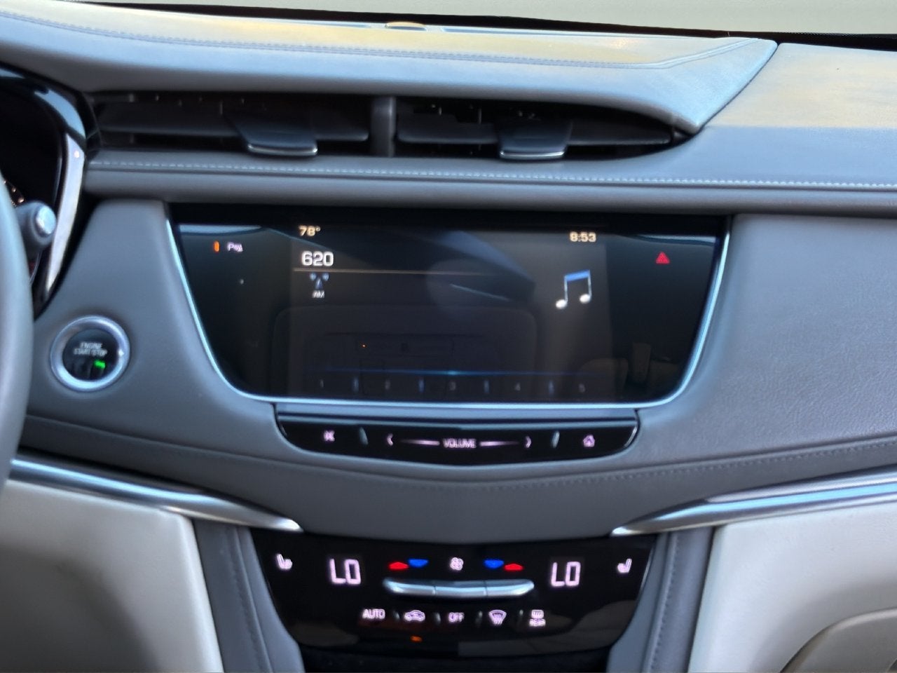2017 Cadillac XT5 Luxury FWD