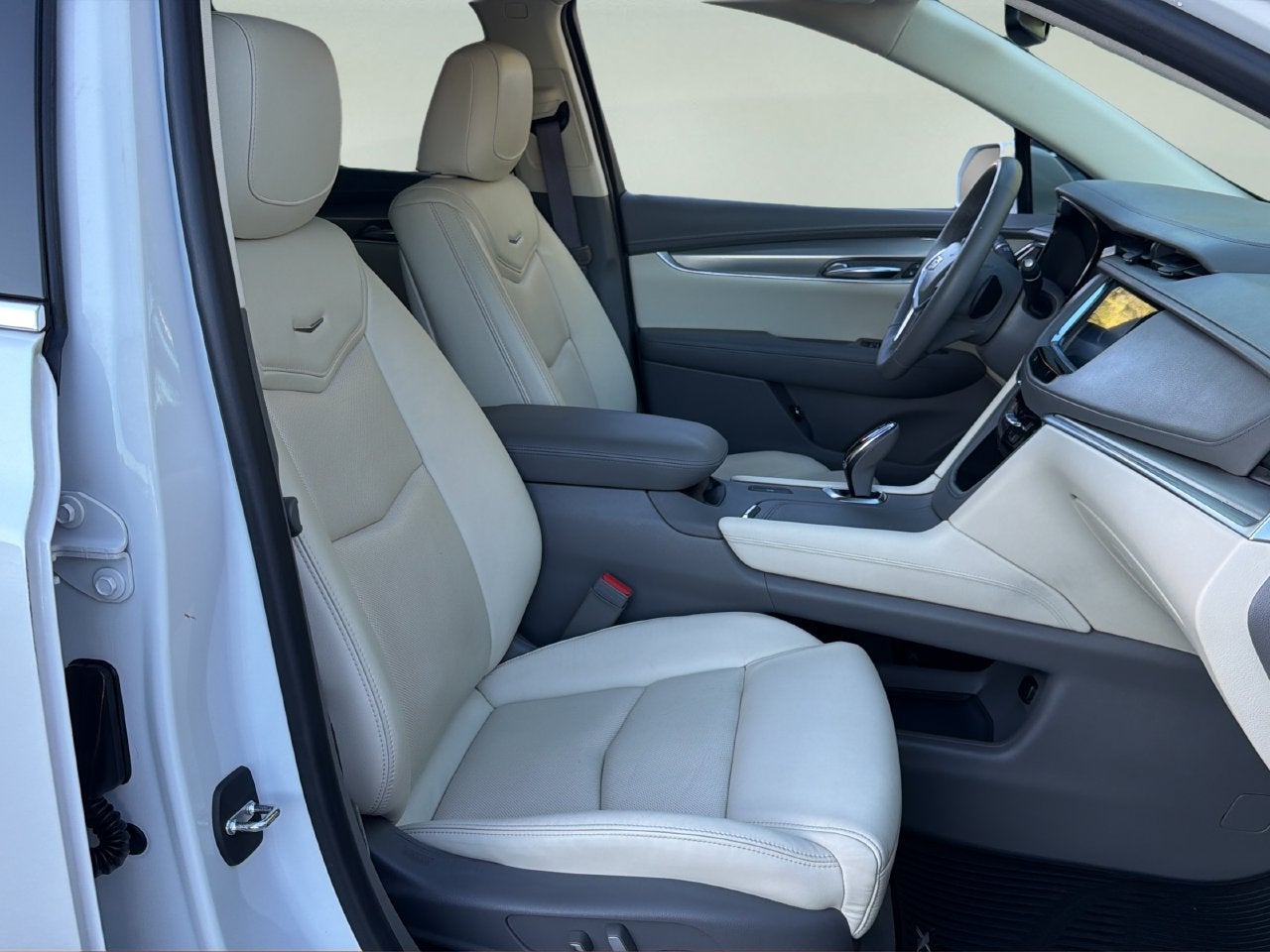 2017 Cadillac XT5 Luxury FWD