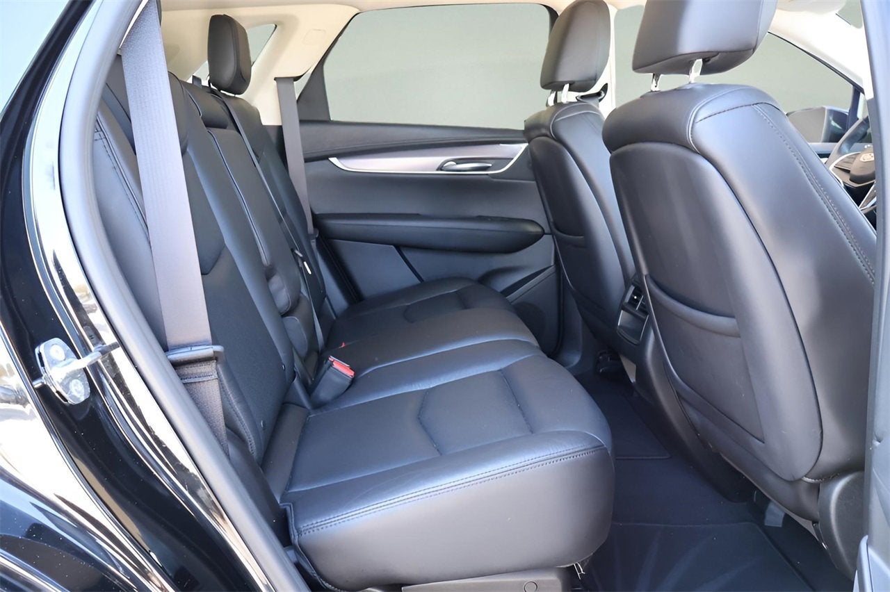 2017 Cadillac XT5 Luxury FWD