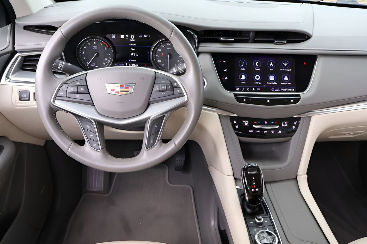 2020 Cadillac XT5 Premium Luxury