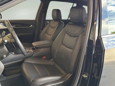 2023 Cadillac XT6 FWD Premium Luxury