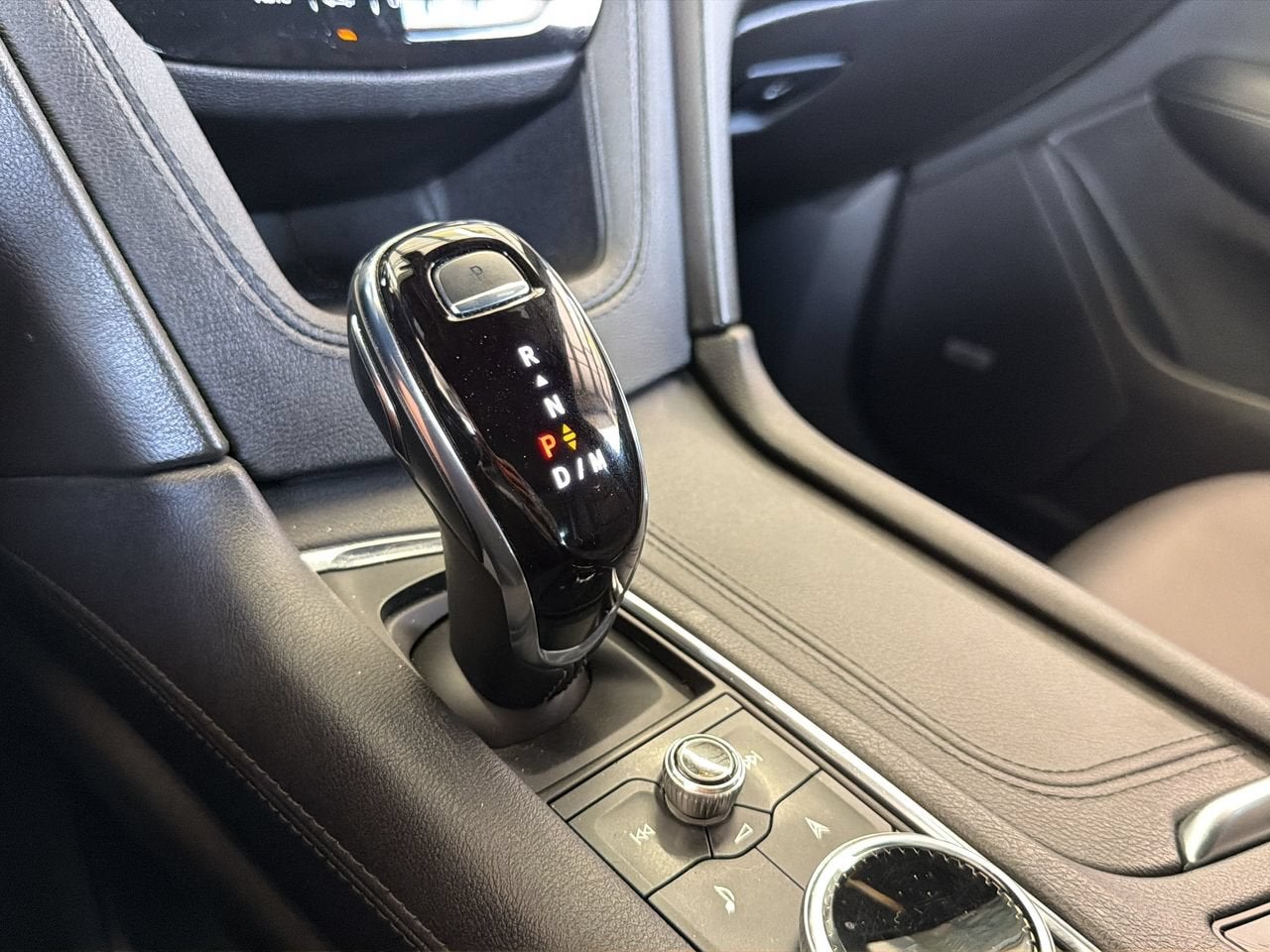 2023 Cadillac XT6 FWD Premium Luxury