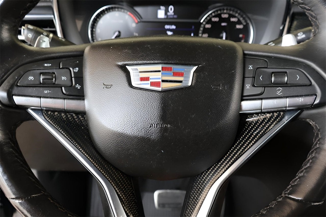 2023 Cadillac XT6 Sport