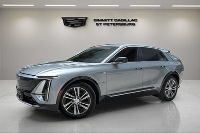 2024 Cadillac LYRIQ Luxury 2