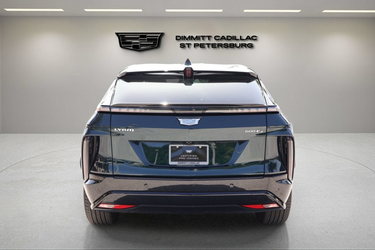 2024 Cadillac LYRIQ Sport 2