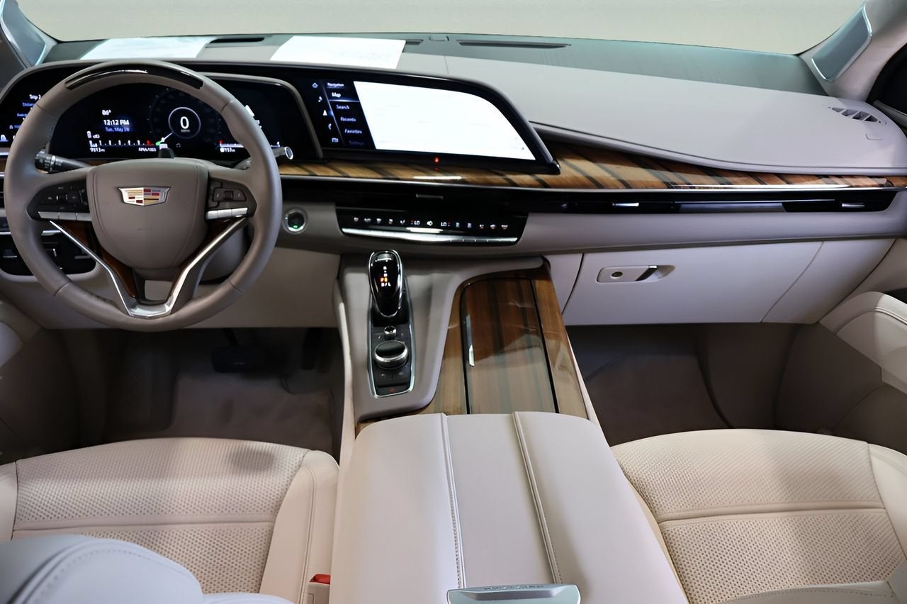 2023 Cadillac Escalade Premium Luxury Platinum