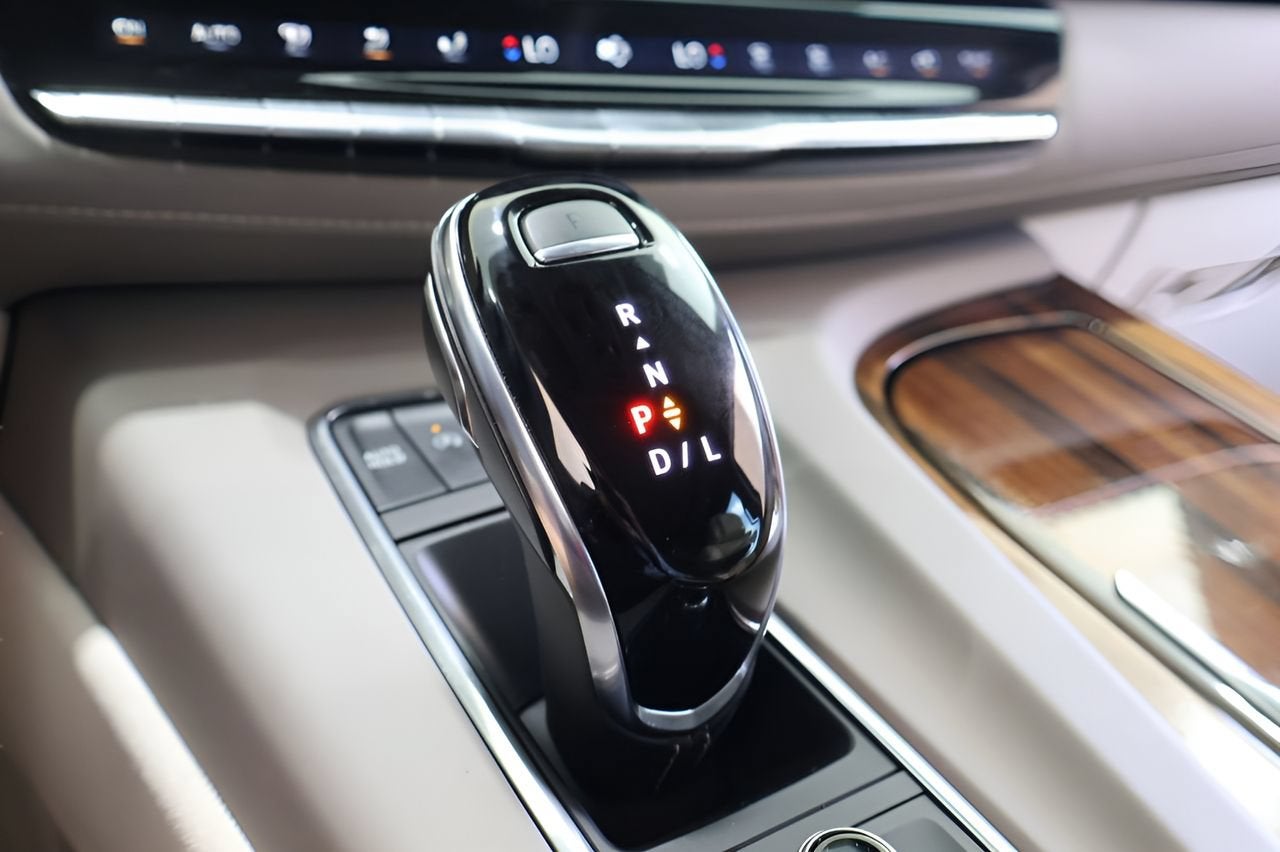 2023 Cadillac Escalade Premium Luxury Platinum