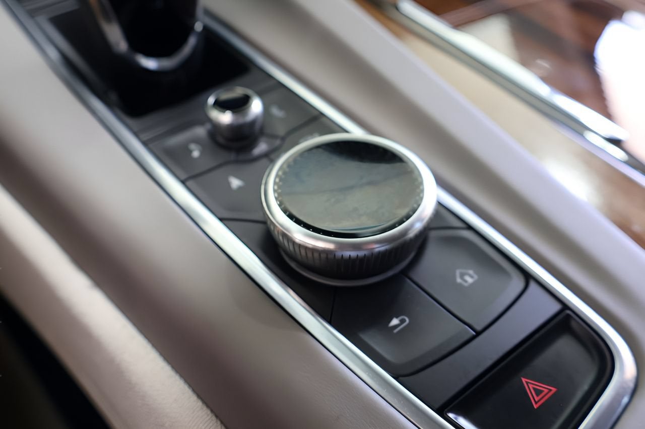 2023 Cadillac Escalade Premium Luxury Platinum