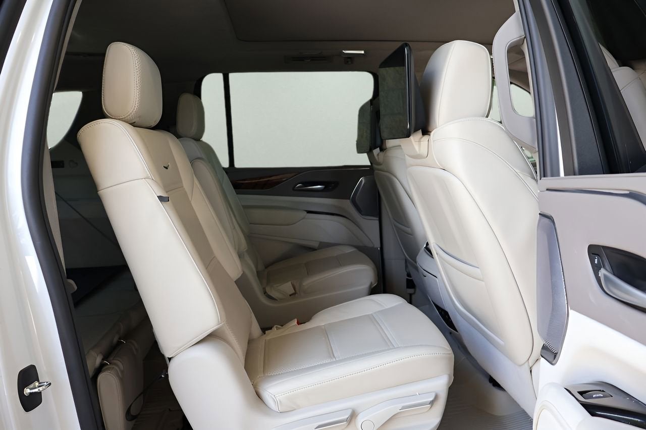 2024 Cadillac Escalade ESV Sport Platinum