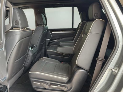 2025 Cadillac Escalade Sport