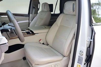 2025 Cadillac Escalade Sport Platinum