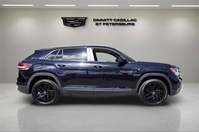 2022 Volkswagen Atlas Cross Sport 2.0T SE w/Technology
